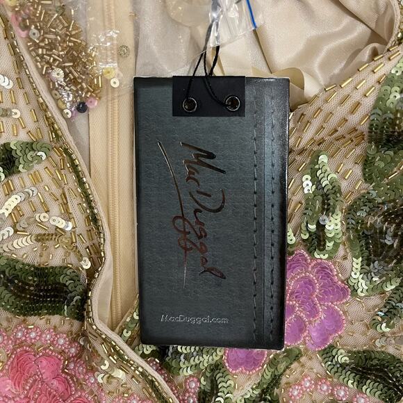 MAC DUGGAL 5420 Beaded Floral V-Neck Cap Sleeve Slit Gown Nude Multi 6 NEW - Picture 5 of 9